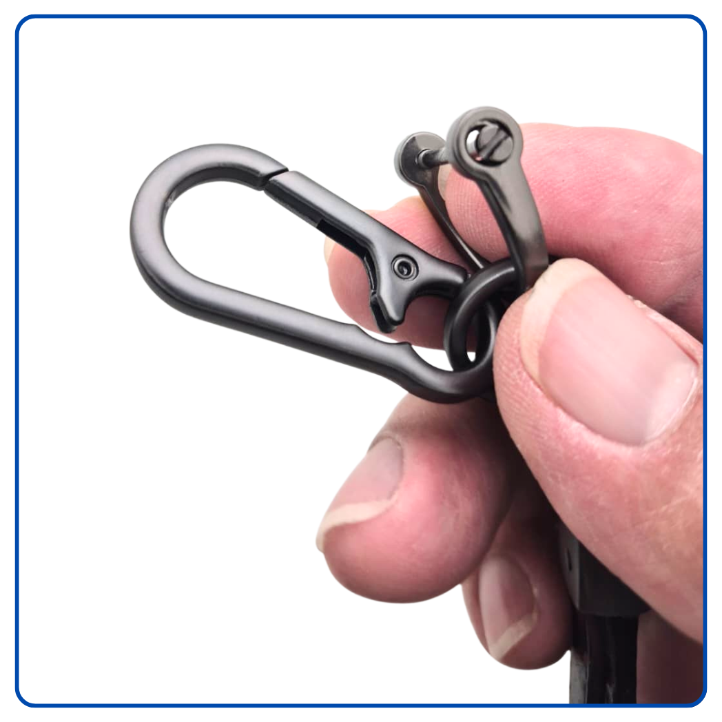 Nissan Style Custom Leather Car Brand Keychain with Anti-Lost D-Ring – Stylish Vehicle Brand Accessory