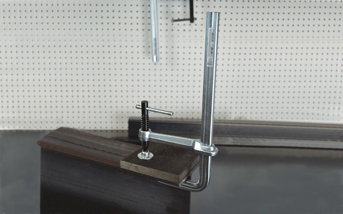 Bessey classiX® Bar Clamp With Standard Pad 8