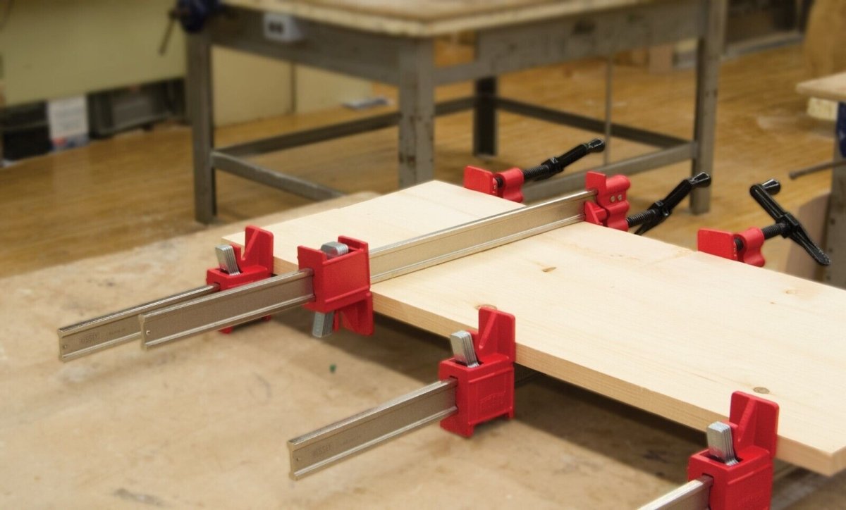 Bessey IBEAM Heavy Duty Steel Bar Clamp 30