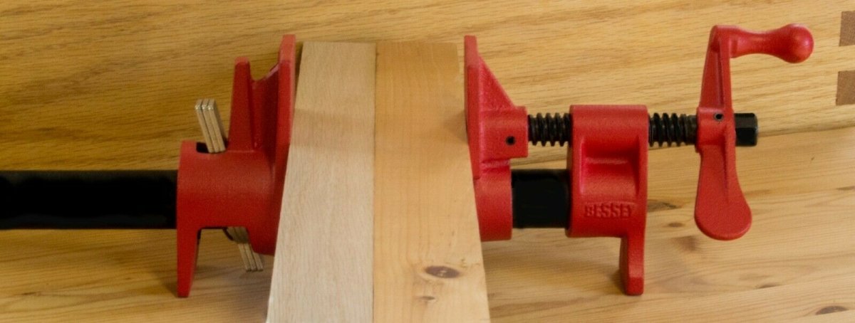 Bessey Traditional Style Pipe Clamps 3/4