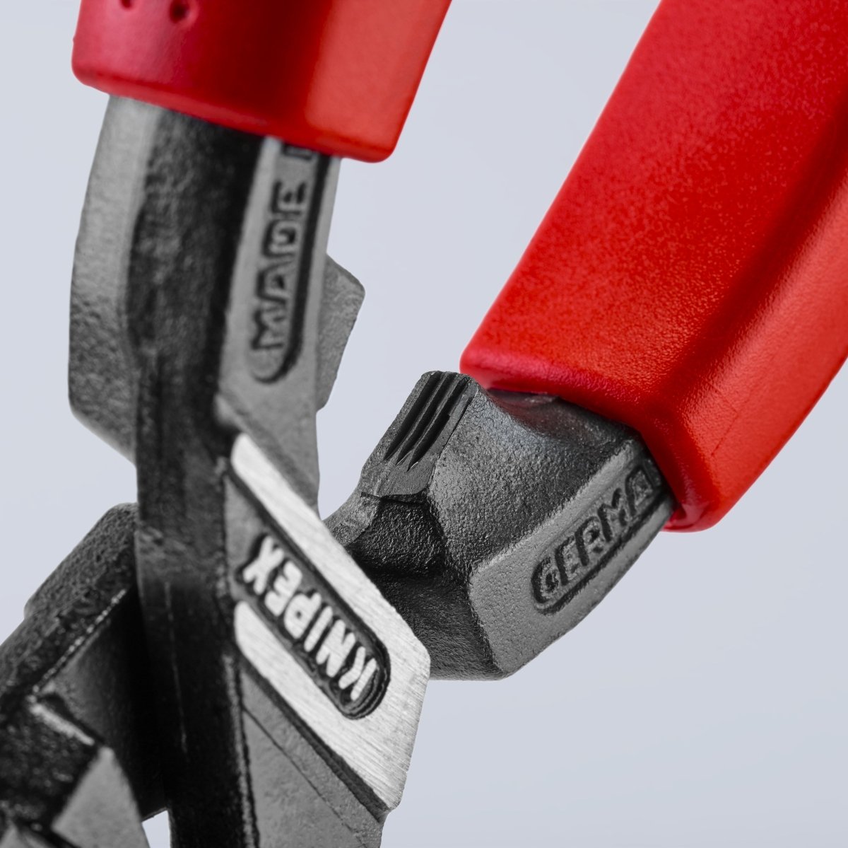 Knipex CoBalt® High Leverage Bolt Cutters 8