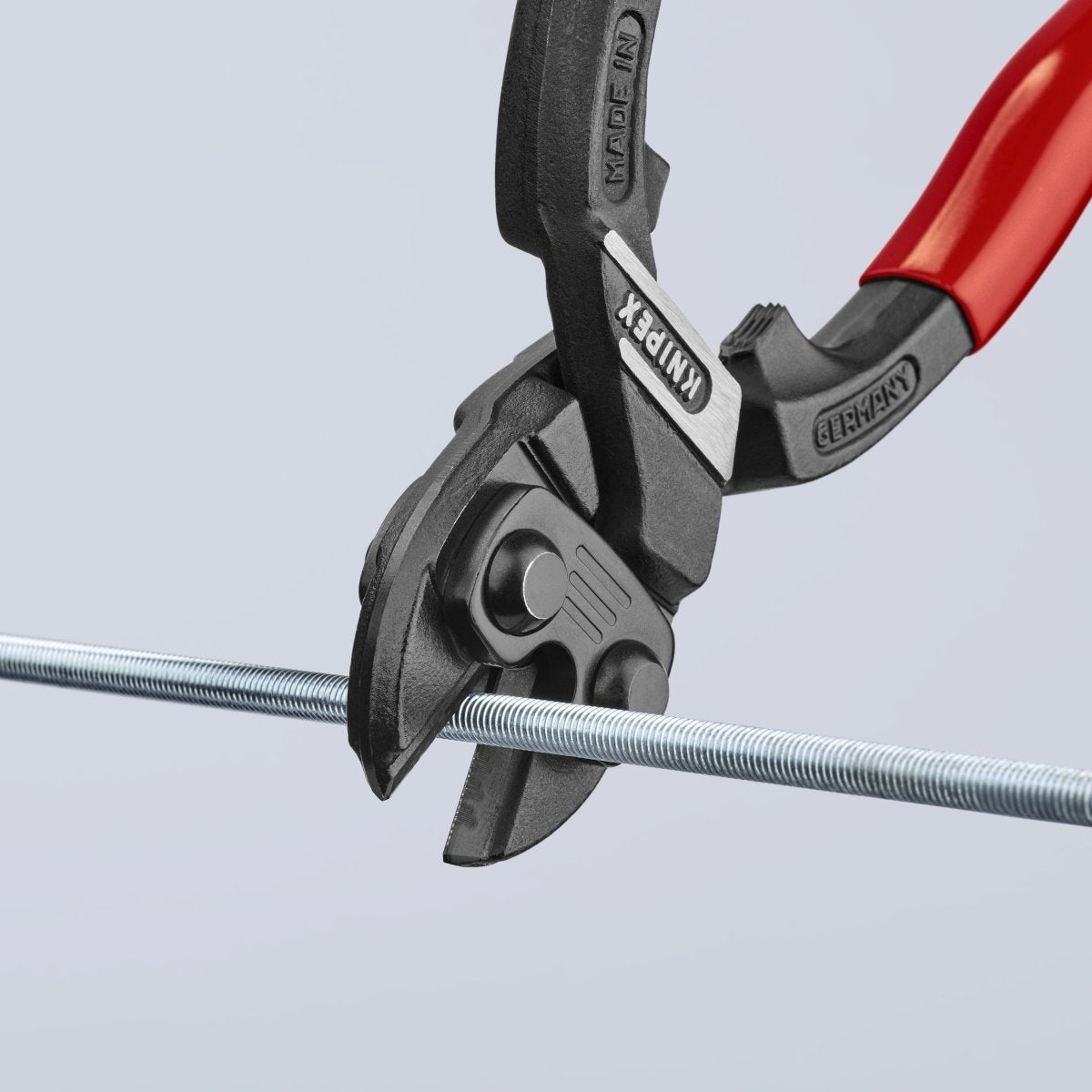 Knipex CoBalt® High Leverage XL Bolt Cutters 10