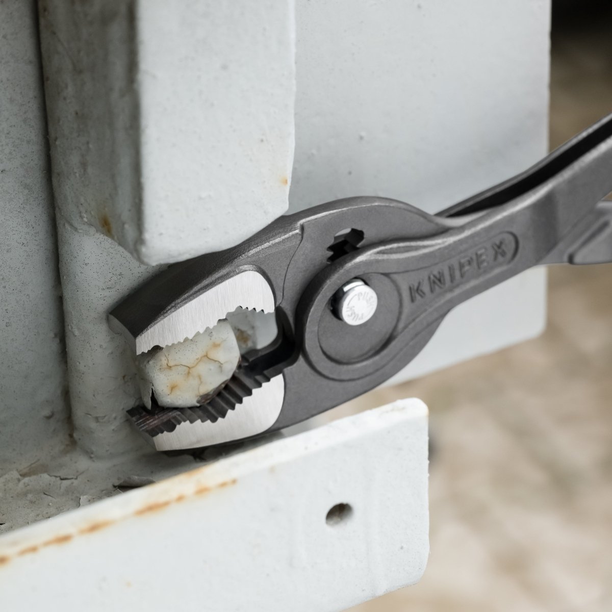 Knipex TwinGrip Slip Joint Pliers 10