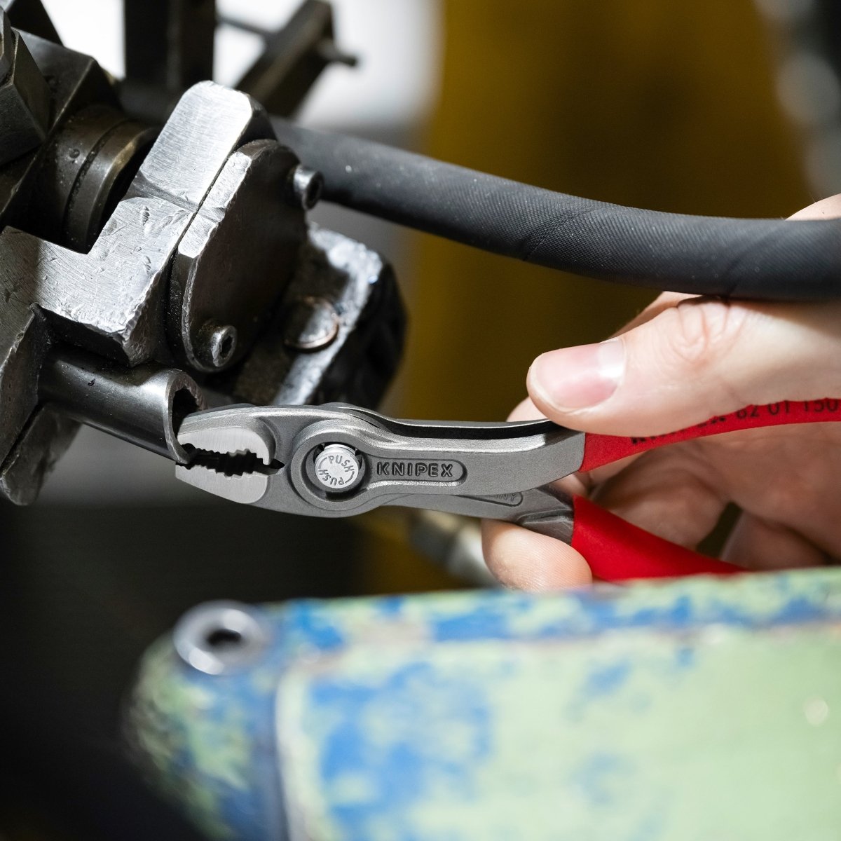 Knipex TwinGrip Slip Joint Pliers 6